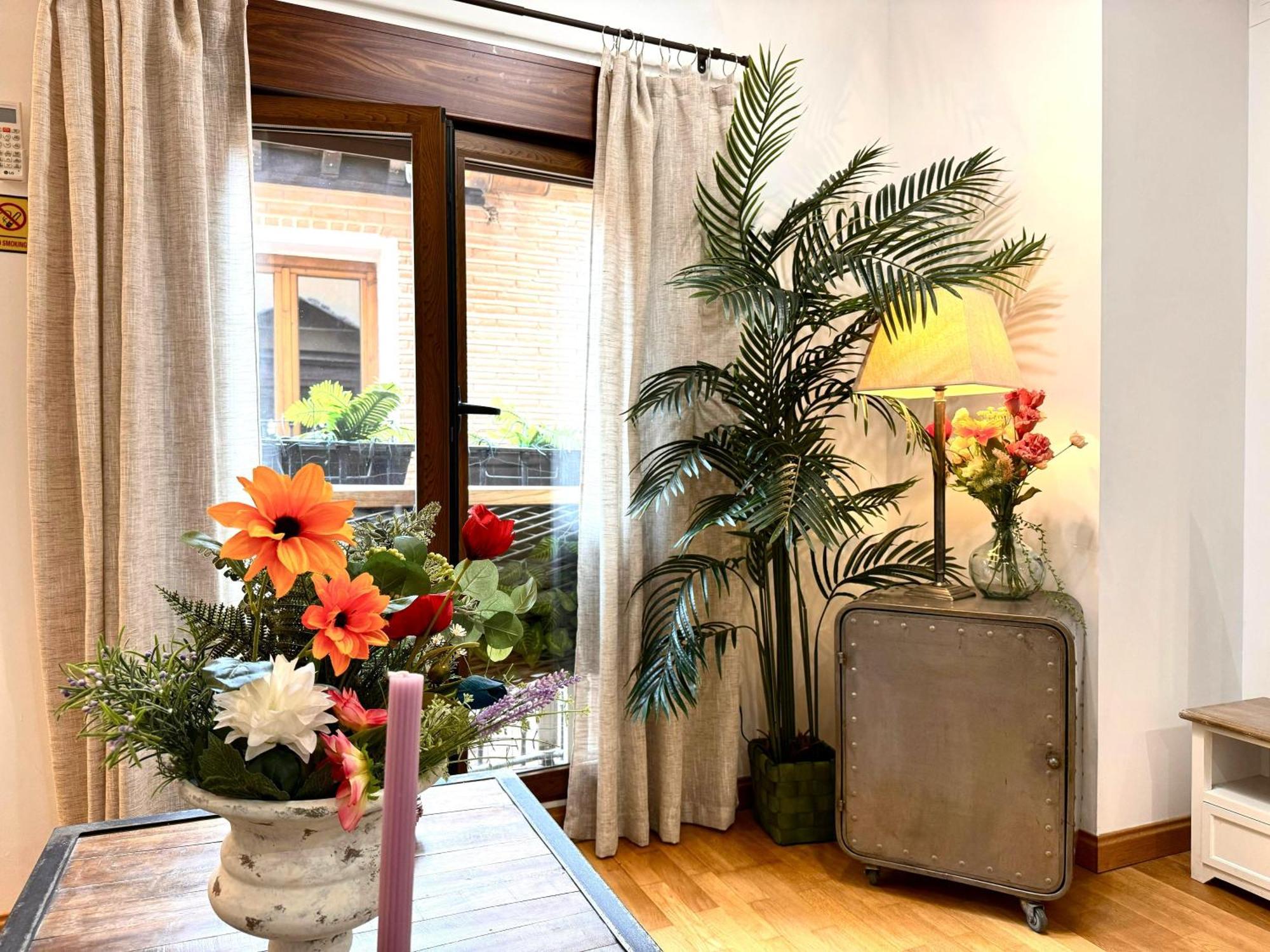 Suite Imperial II * Historic Center * Early Check-In Толедо Екстериор снимка